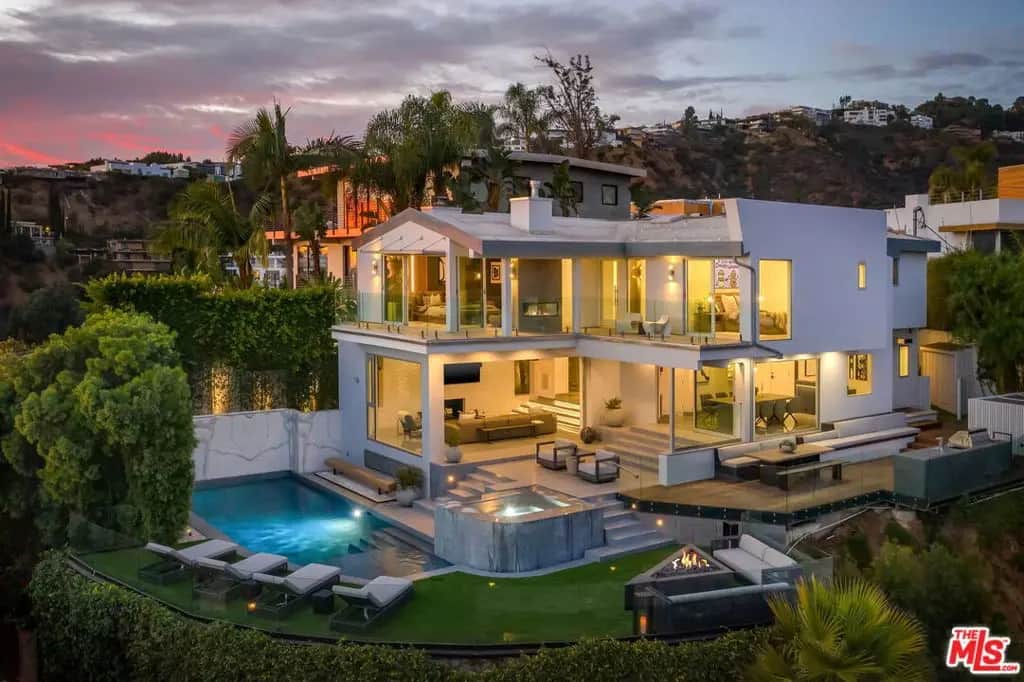 1500 Viewsite Terrace, Los Angeles, CA — listing photo 1