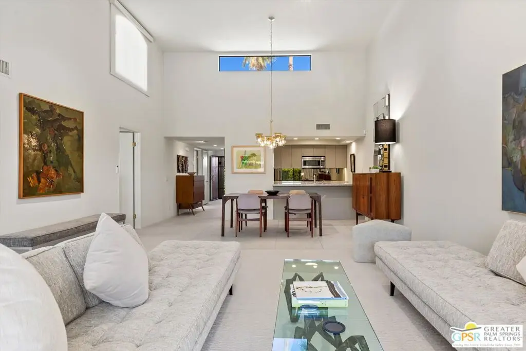 200 E Racquet Club Road 8, Palm Springs, CA — listing photo 1