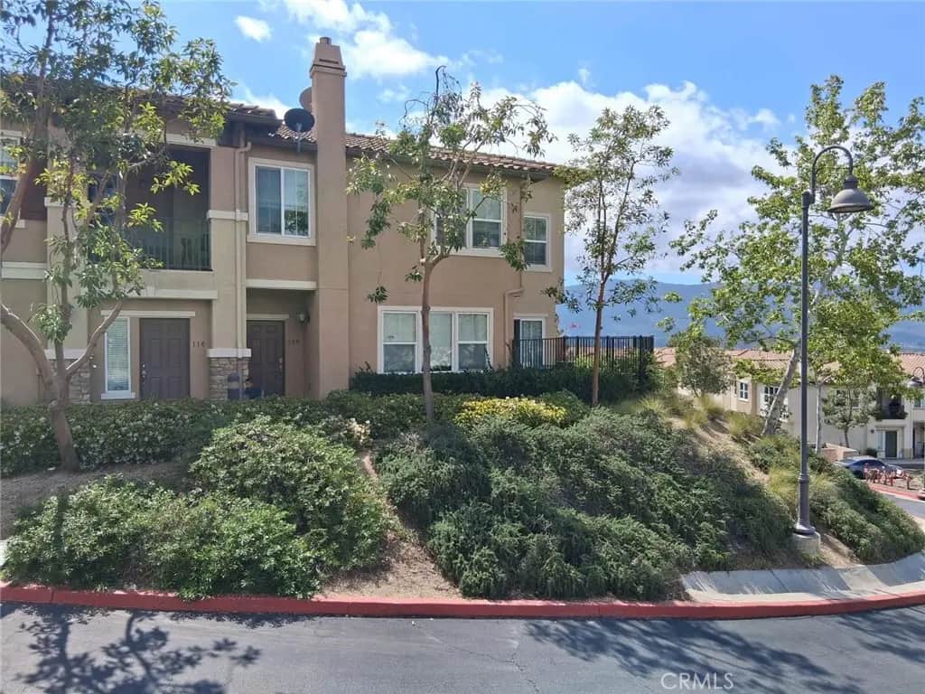 15435 Park Point 108, Lake Elsinore, CA — listing photo 1