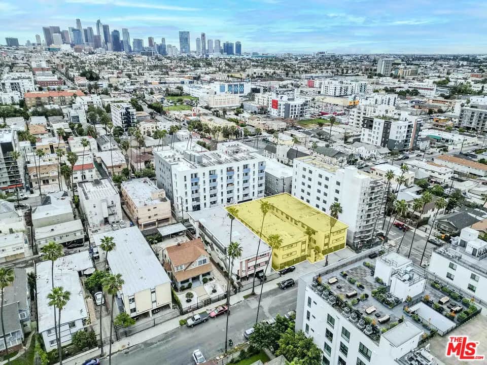 932 Fedora Street, Los Angeles, CA — listing photo 1