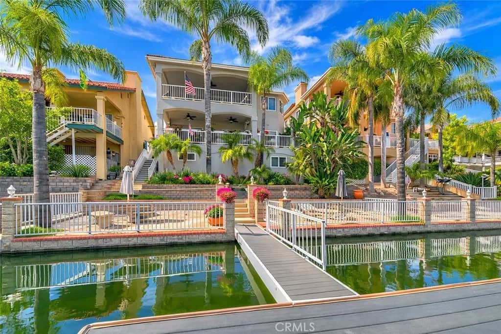 30212 Clear Water Drive, Canyon Lake, CA — listing photo 1