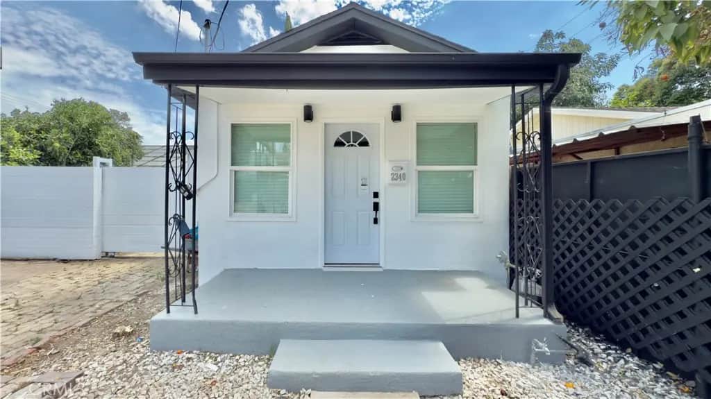 2340 Thomas, Los Angeles, CA — listing photo 1
