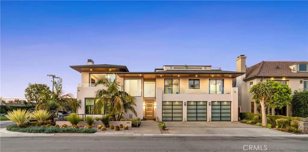 660 Kings Road, Newport Beach, CA — listing photo 1