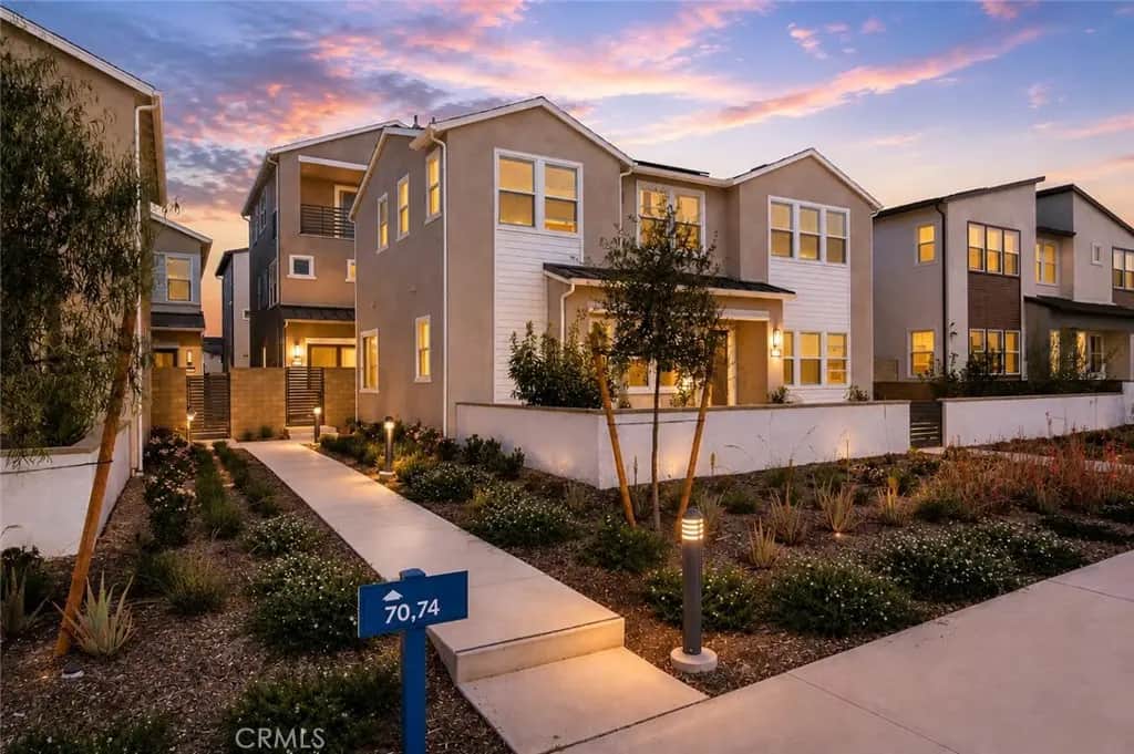 74 Dudley, Irvine, CA — listing photo 1