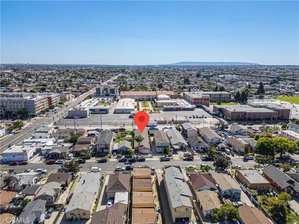 126 W 66th, Los Angeles, CA — listing photo 1