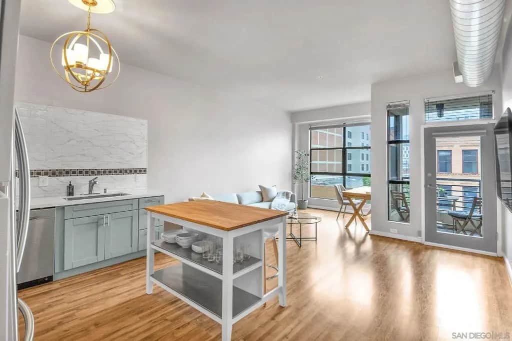 777 6th Ave 317, San Diego, CA — listing photo 1