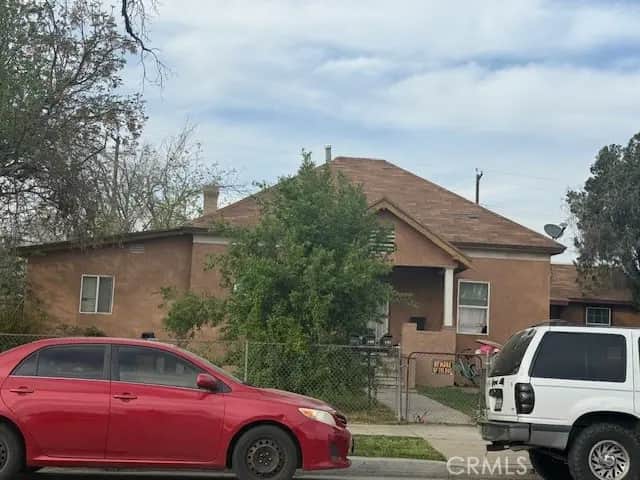 600 Quincy, Bakersfield, CA — listing photo 1