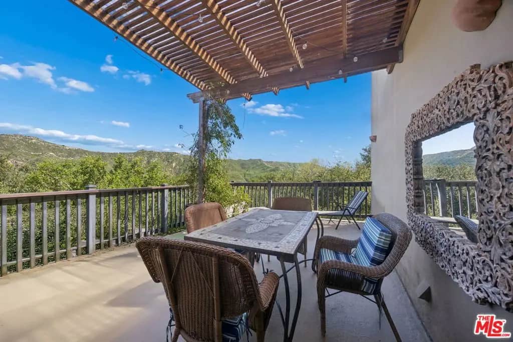 26311 Fairside Road, Malibu, CA — listing photo 1