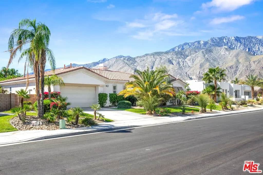 1441 Lorena Way, Palm Springs, CA — listing photo 1