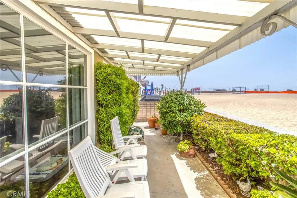 1408 W Oceanfront, Newport Beach, CA — listing photo 1