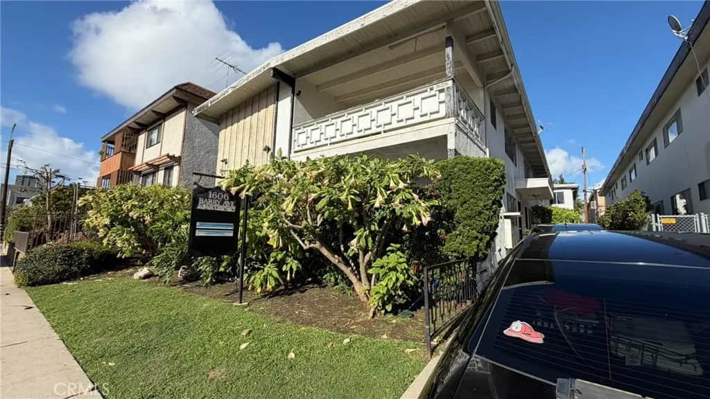 1606 Barry, Los Angeles, CA — listing photo 1
