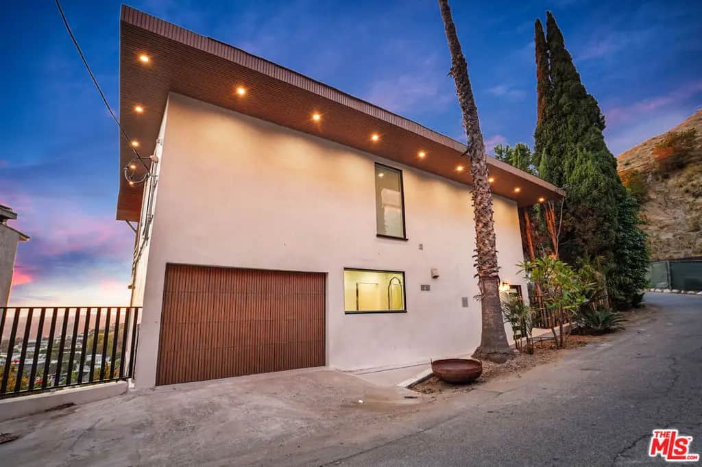 1701 Viewmont Drive, West Hollywood, CA — listing photo 1