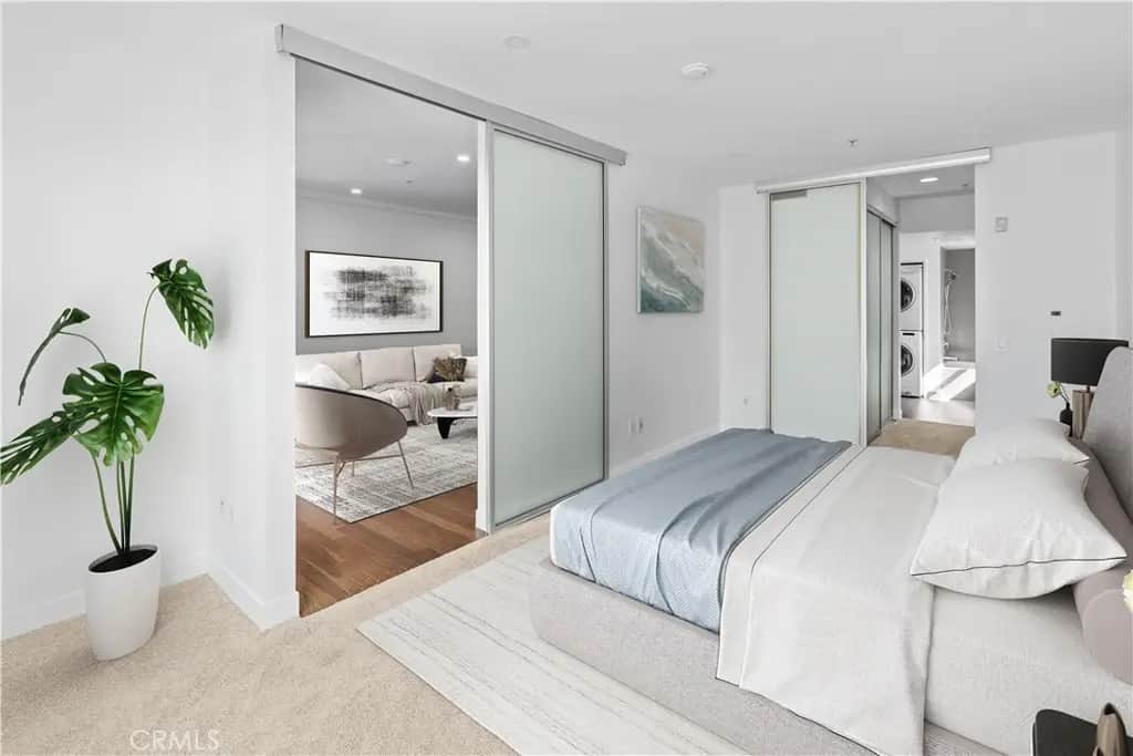 1234 Wilshire Boulevard 218, Los Angeles, CA — listing photo 1