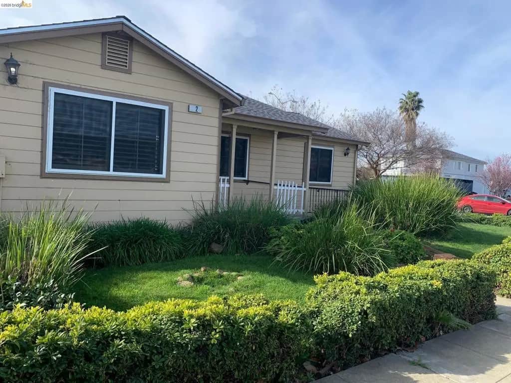2 Belshaw St, Antioch, CA — listing photo 1