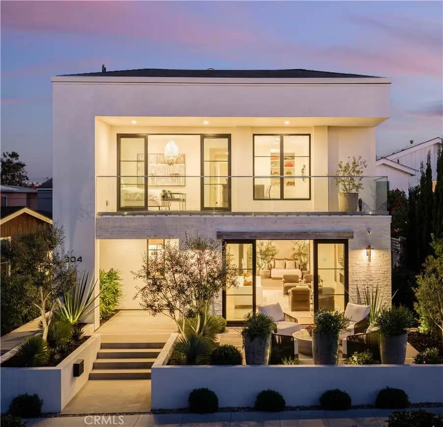304 Goldenrod Avenue, Corona Del Mar, CA — listing photo 1