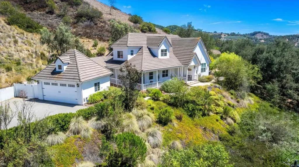 45562 La Cruz Drive, Temecula, CA — listing photo 1