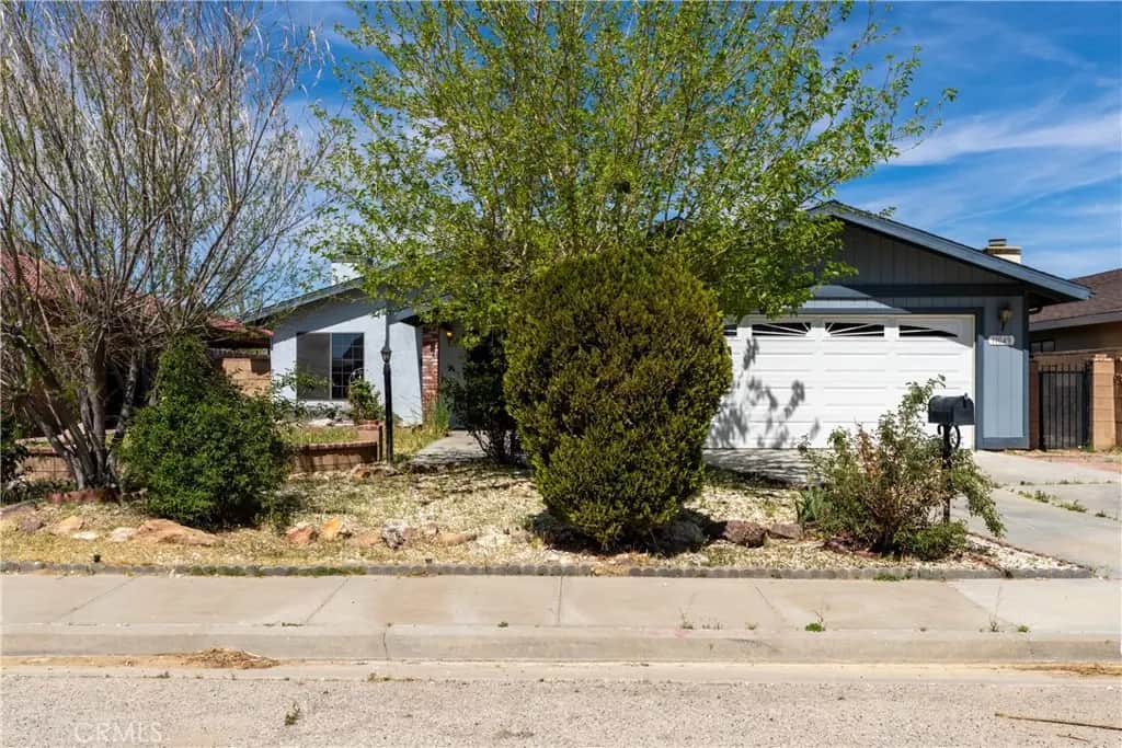 11049 Rome Beauty Drive, California City, CA — listing photo 1