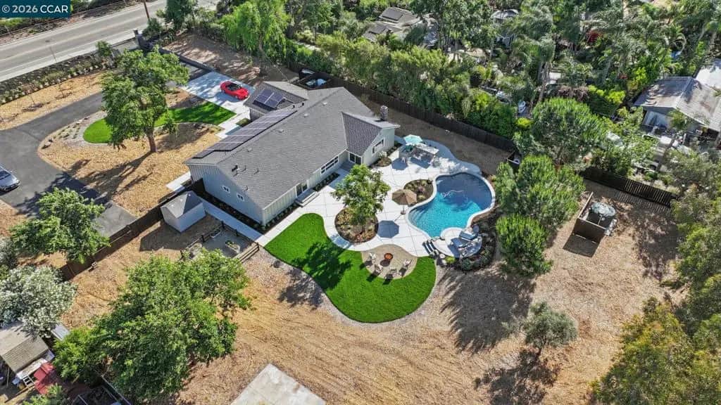 1430 Carpenter Rd, Oakley, CA — listing photo 1