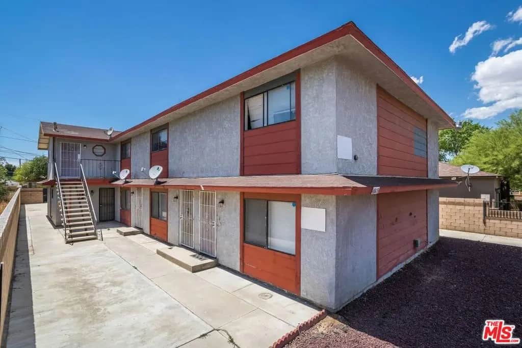 45119 Beech Avenue A, Lancaster, CA — listing photo 1