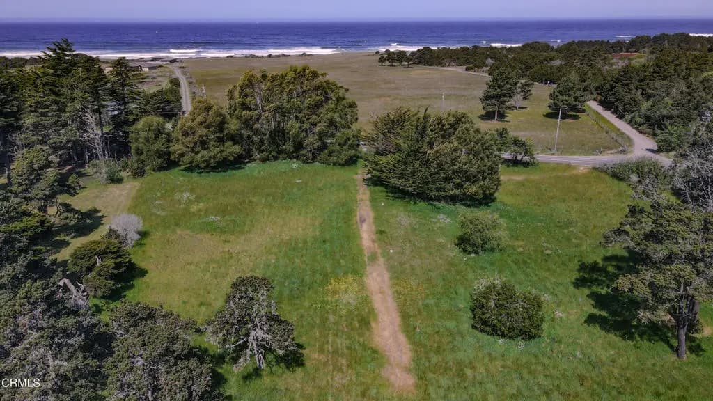 23401 California Hwy 1, Fort Bragg, CA — listing photo 1