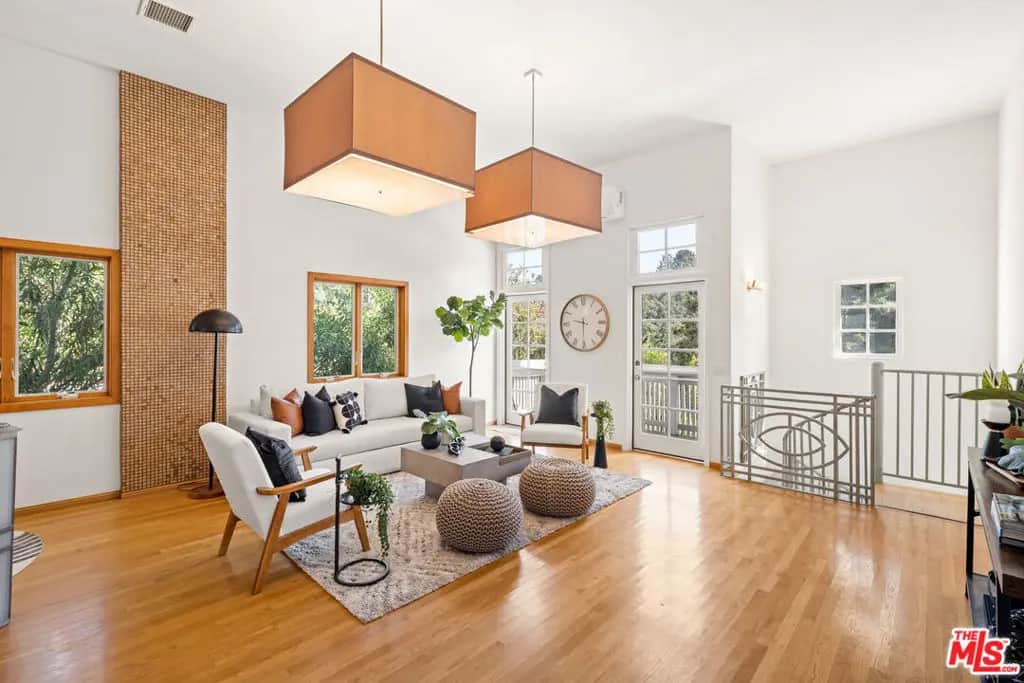 8781 Lookout Mountain Avenue, Los Angeles, CA — listing photo 1