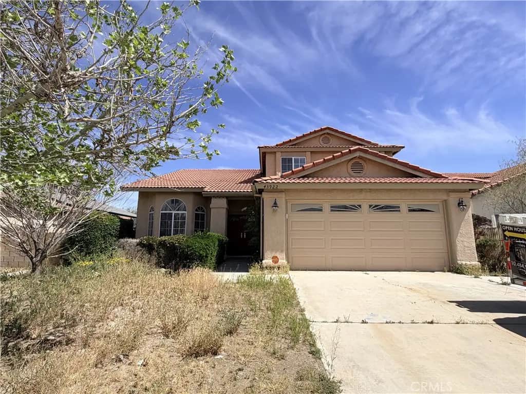 43922 Fallon Drive, Lancaster, CA — listing photo 1