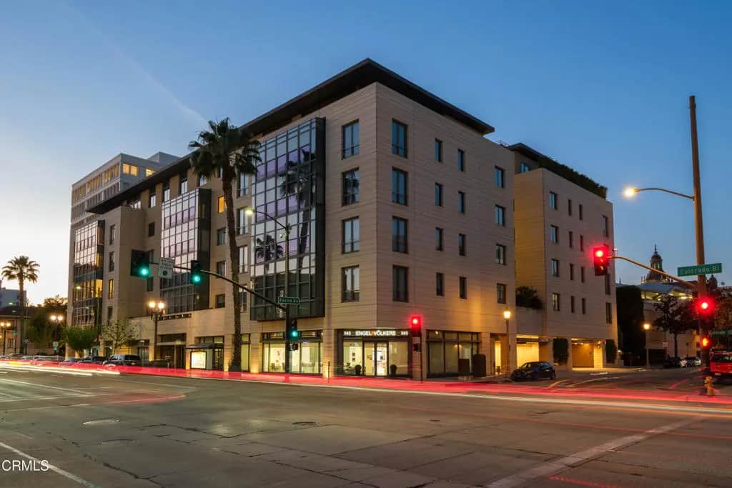 345 E Colorado Boulevard 302, Pasadena, CA — listing photo 1