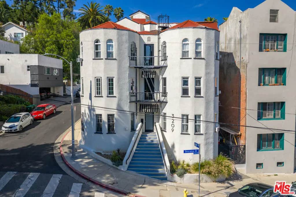 3209 Descanso Drive, Los Angeles, CA — listing photo 1
