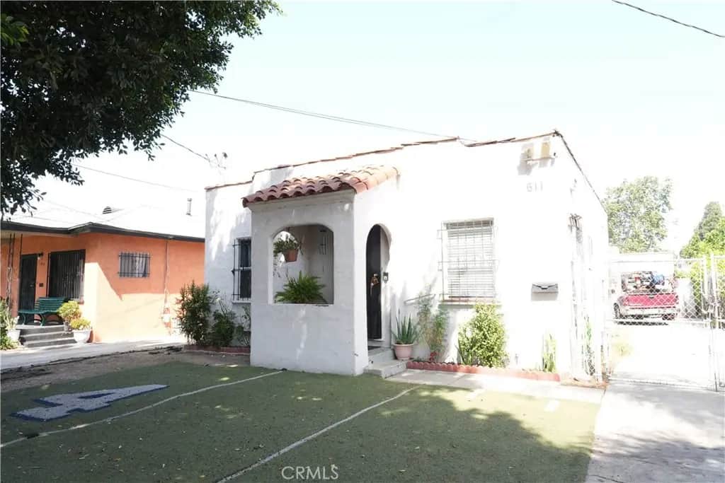 611 W 91st, Los Angeles, CA — listing photo 1