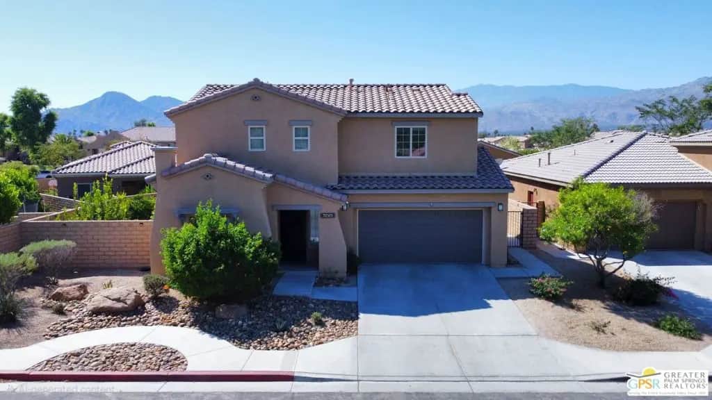 74569 Falcon Lane, Palm Desert, CA — listing photo 1