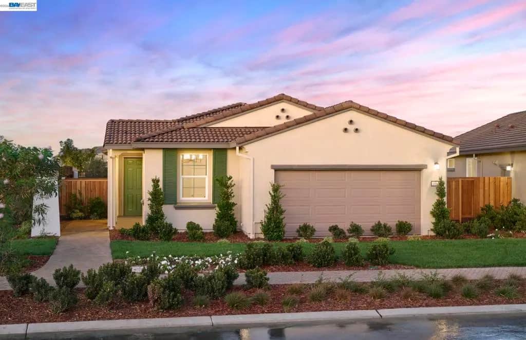 17943 Glen Arbor Way, Lathrop, CA — listing photo 1