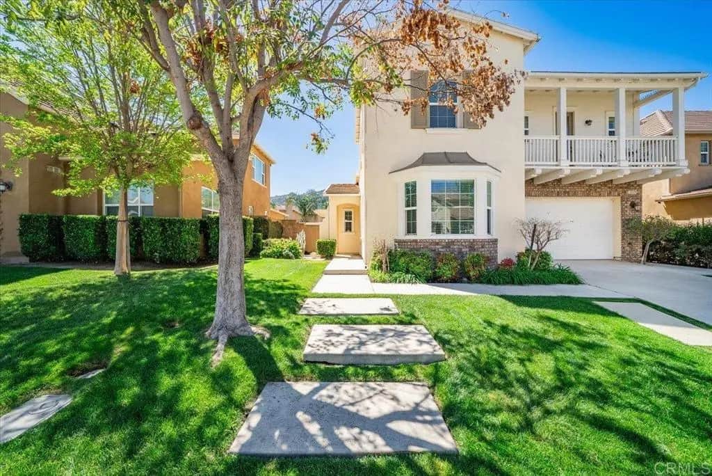 32125 Granite Drive, Temecula, CA — listing photo 1
