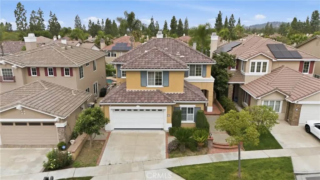 21 WEDGEWOOD, Irvine, CA — listing photo 1