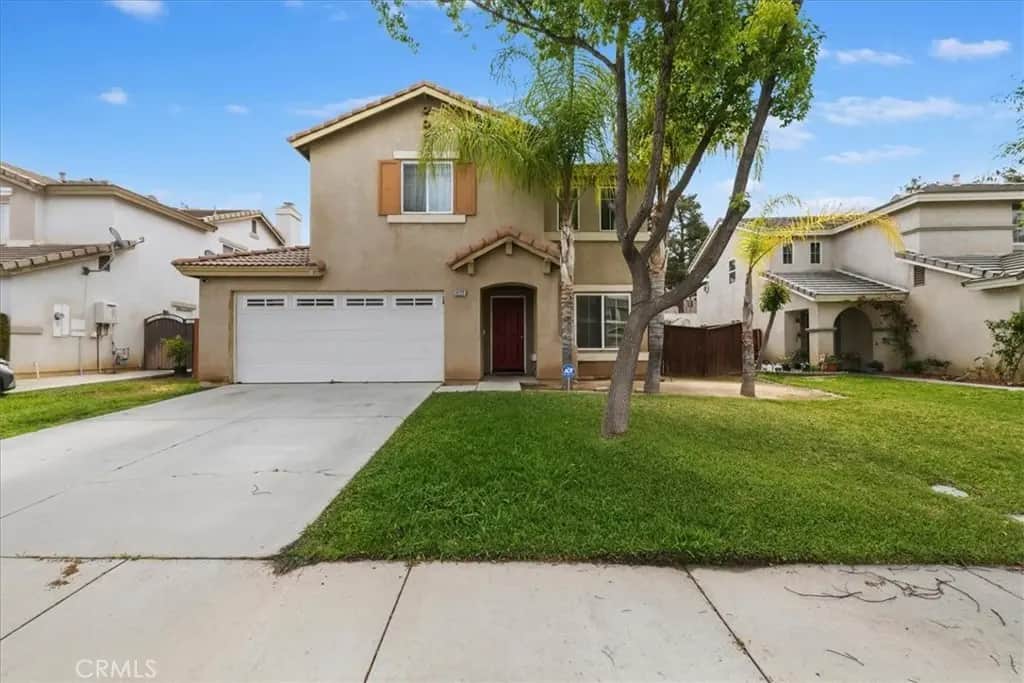 16220 Via Ultimo, Moreno Valley, CA — listing photo 1