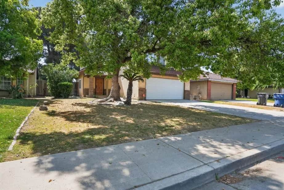 4505 Gardenwood Lane, Bakersfield, CA — listing photo 1