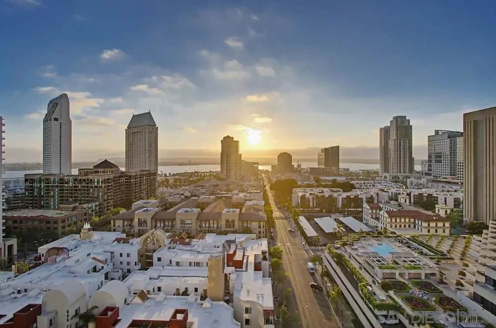 645 Front Street 1705, San Diego, CA — listing photo 1