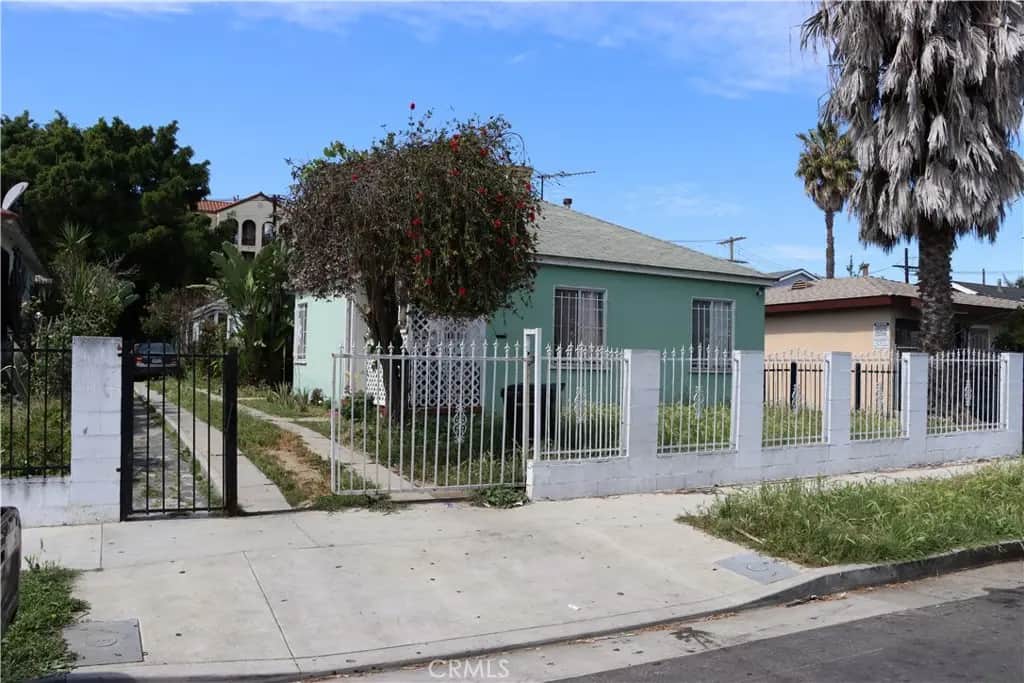6023 11th Avenue, Los Angeles, CA — listing photo 1