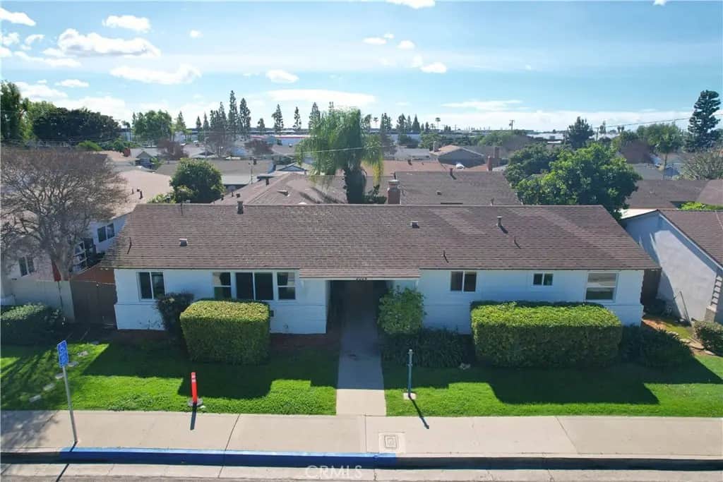 2024 E Commonwealth Ave, Fullerton, CA — listing photo 1