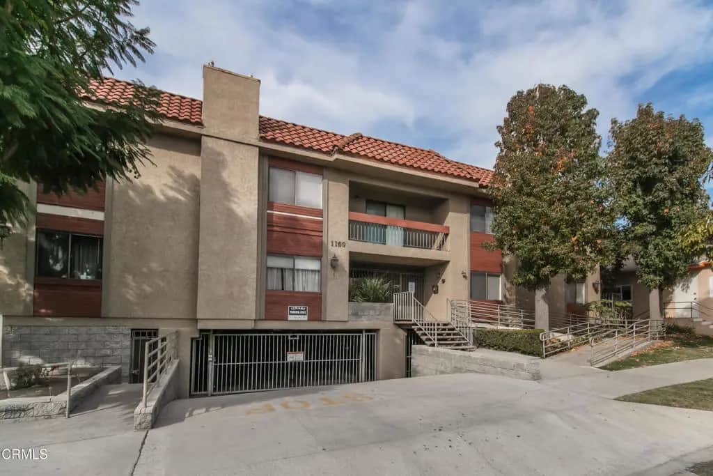 1169 Rosedale Avenue 204, Glendale, CA — listing photo 1