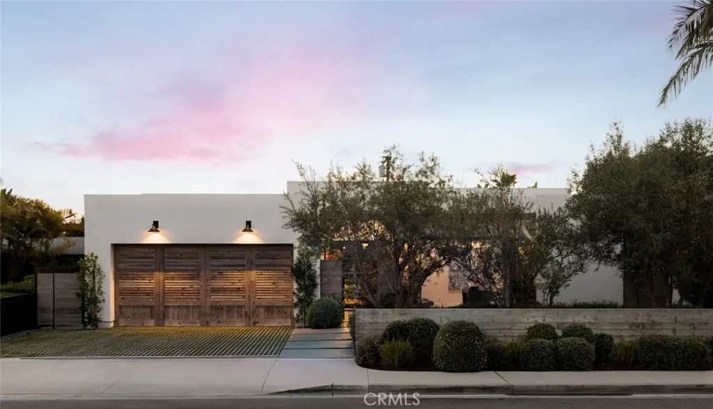 2325 E 16th, Newport Beach, CA — listing photo 1