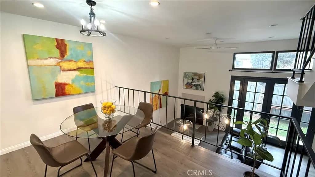12380 Chandler Boulevard B, Valley Village, CA — listing photo 1