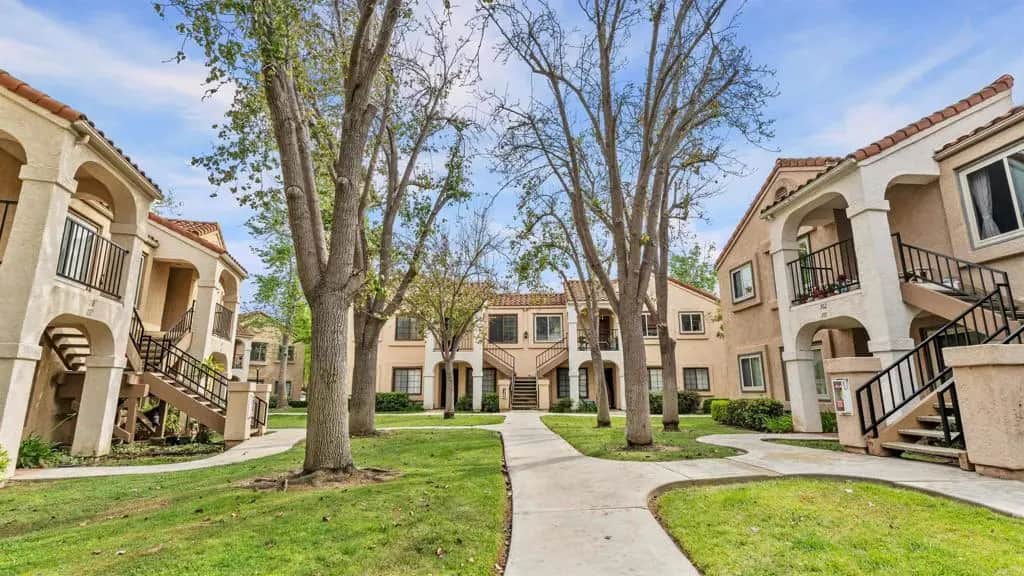 10684 Dabney Drive 106, San Diego, CA — listing photo 1