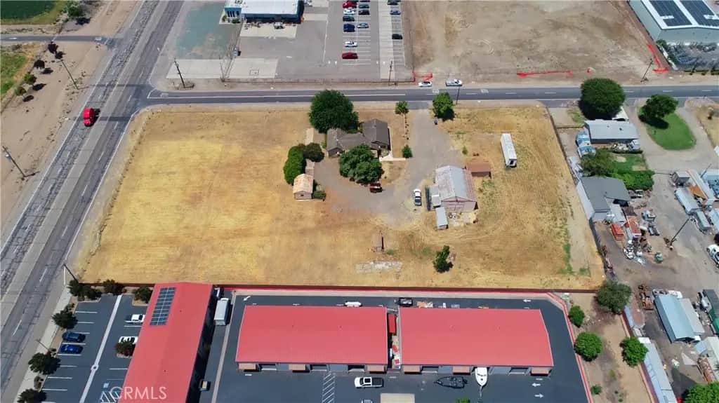 140 Swanson Road, Manteca, CA — listing photo 1