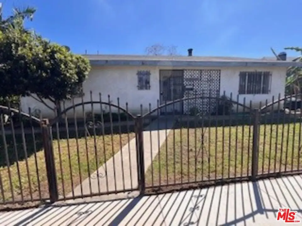 1036 W 109th Street, Los Angeles, CA — listing photo 1