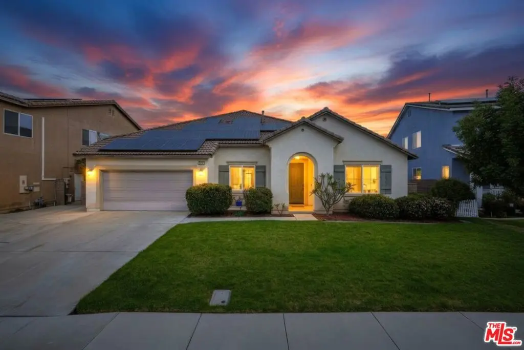 11962 Silver Loop, Jurupa Valley, CA — listing photo 1