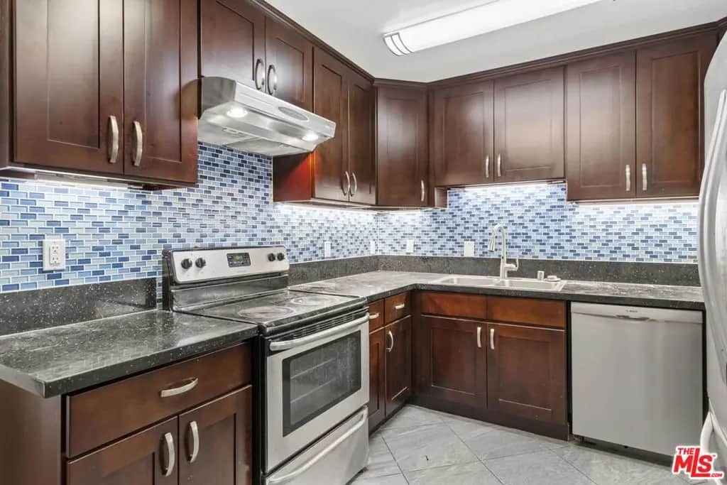 1033 6TH Street 202, Santa Monica, CA — listing photo 1