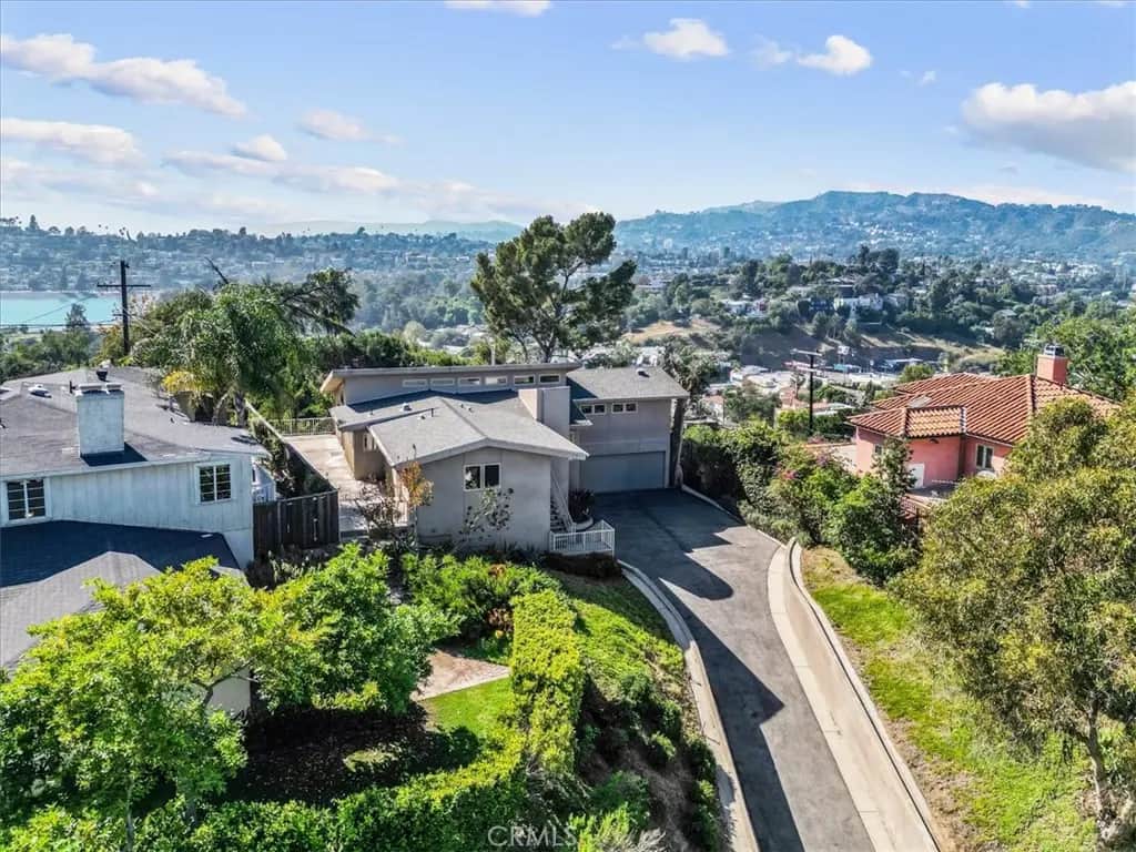 2377 Silver Ridge Avenue, Los Angeles, CA — listing photo 1