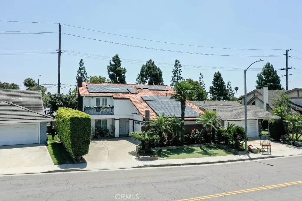 17230 San Lorenzo Circle, Fountain Valley, CA — listing photo 1
