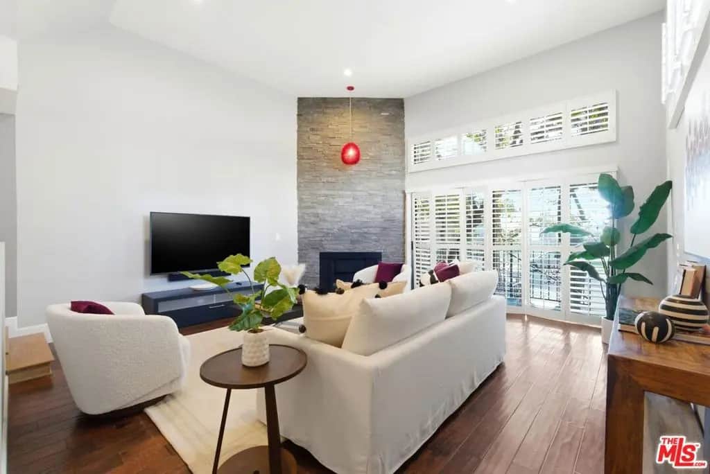 1013 16th Street 101, Santa Monica, CA — listing photo 1