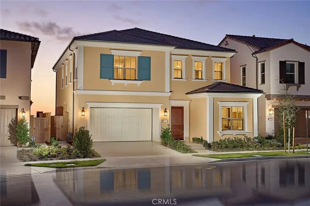 103 Oakstone, Irvine, CA — listing photo 1